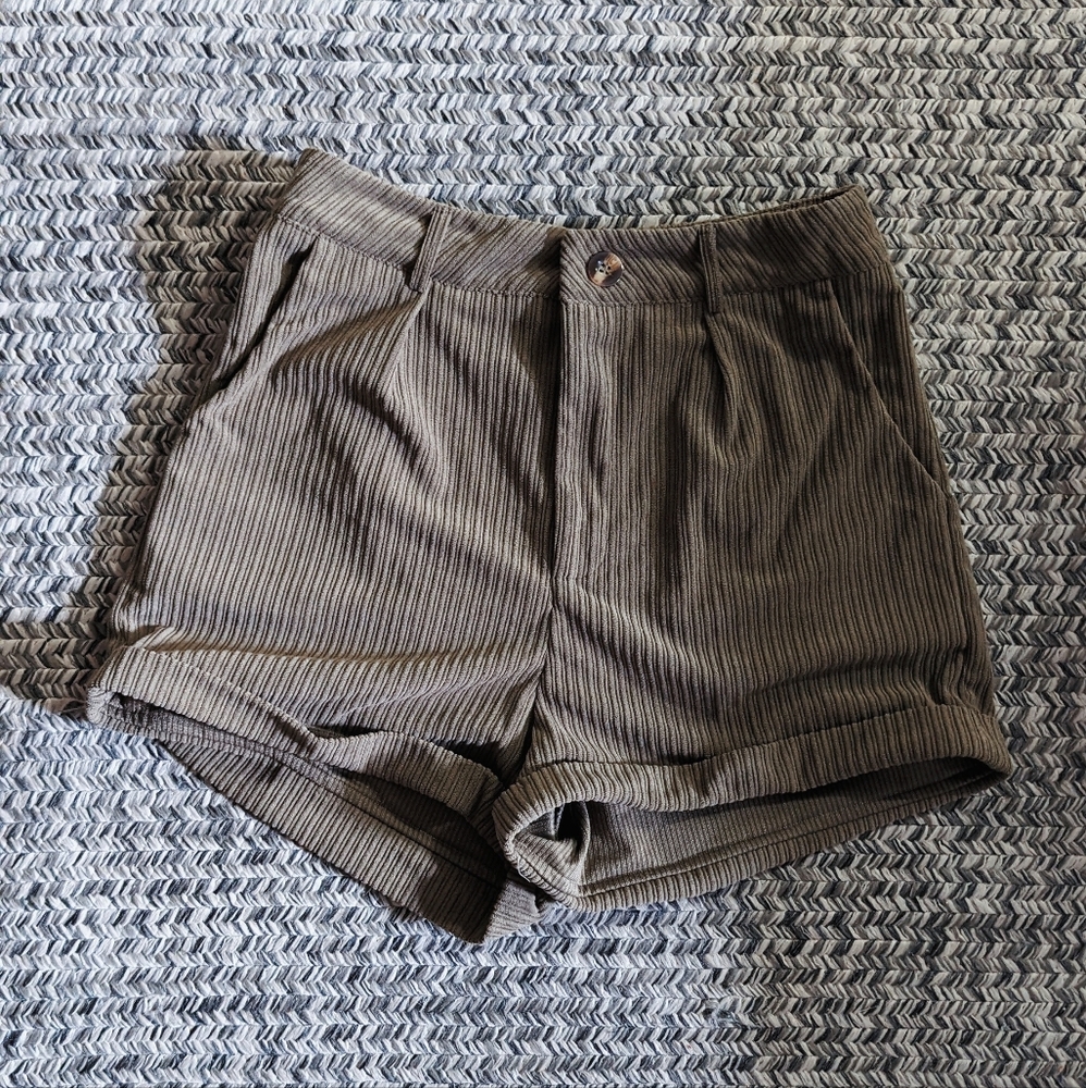 SHEIN Green High Waist Roll Up Hem Corduroy Shorts